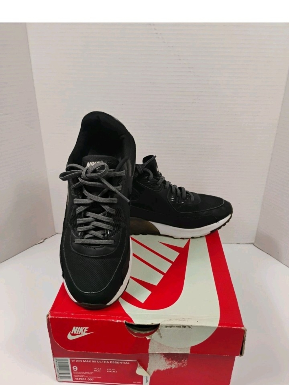 Nike Men’s Black Air Max Casual Sneakers